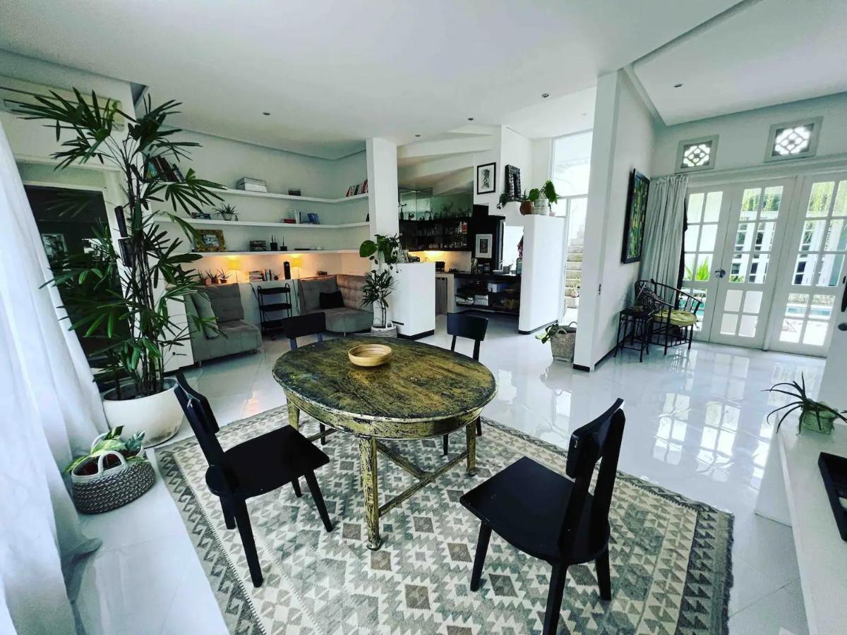 فندق Casa Artista By Kresna Hospitality سمينياك المظهر الخارجي الصورة