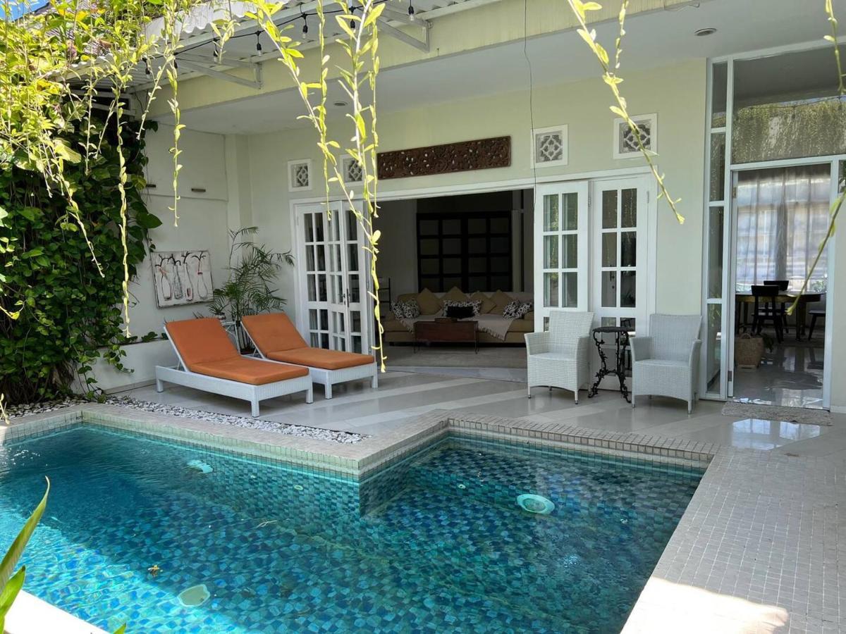 فندق Casa Artista By Kresna Hospitality سمينياك المظهر الخارجي الصورة
