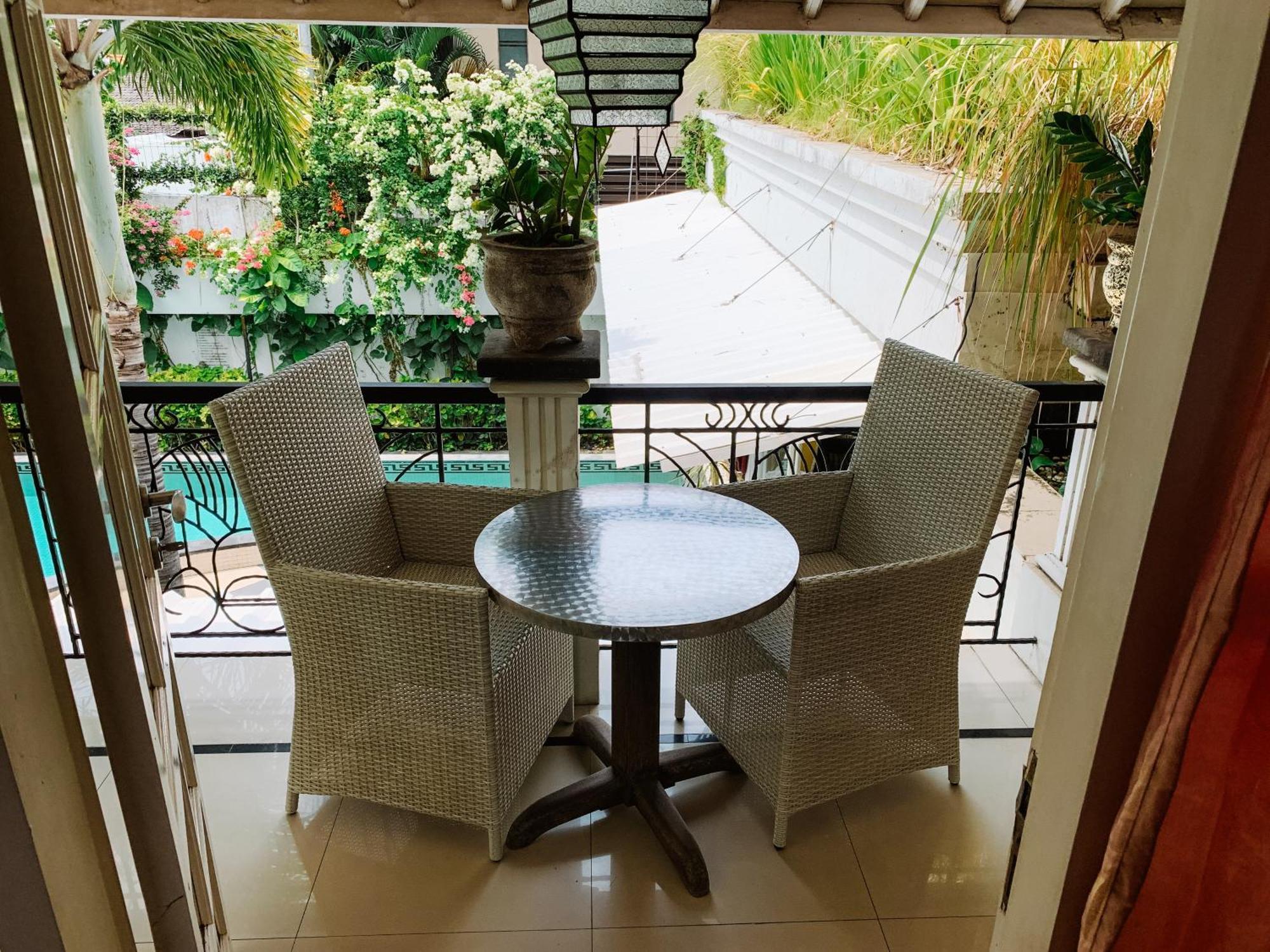 فندق Casa Artista By Kresna Hospitality سمينياك المظهر الخارجي الصورة